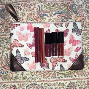 Tarte “Tarteist” 3 matte gloss & 4 lipliner w/ bag